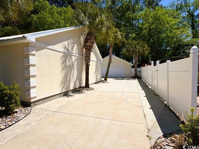 1320 Waterway Dr. Photo 36