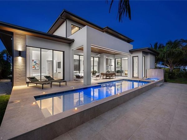 788 7th AVE N, NAPLES, FL 34102