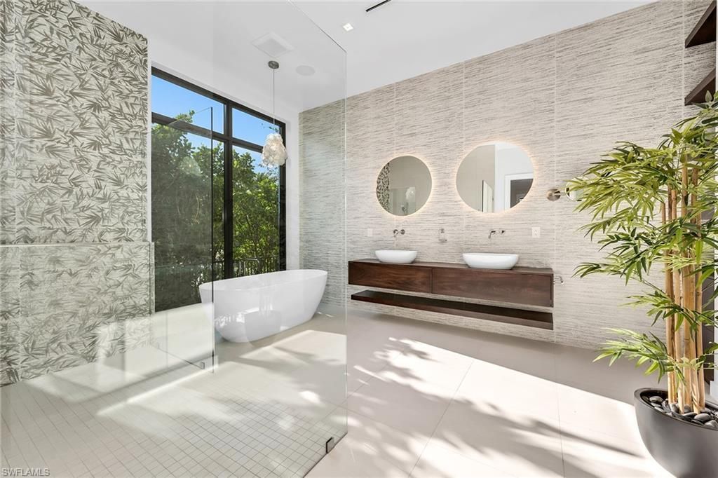 788 7th Ave N, Naples, FL 34102 Photo