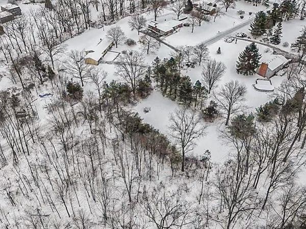 5747 Leland Drive, Northfield Twp, MI 48105