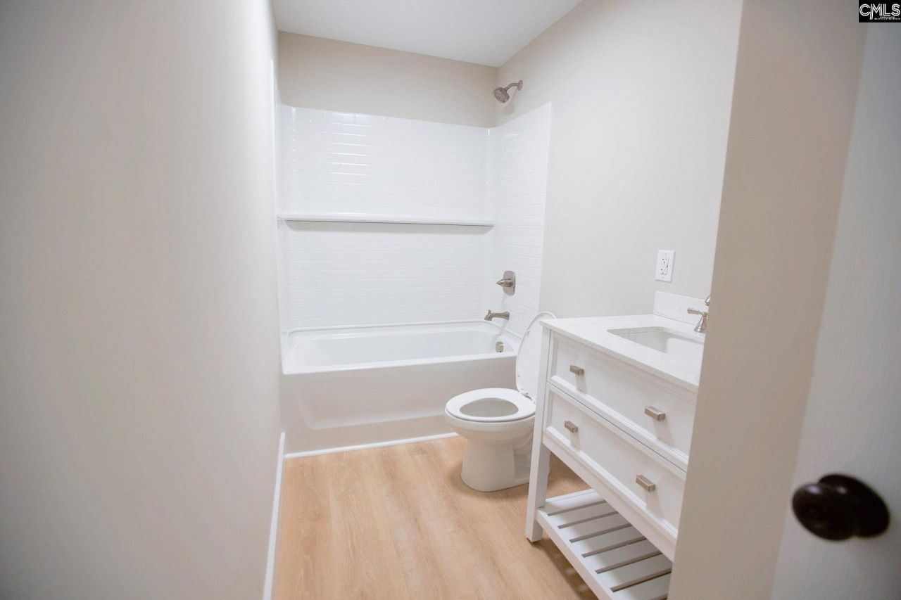 213 Pineview Drive Photo 31