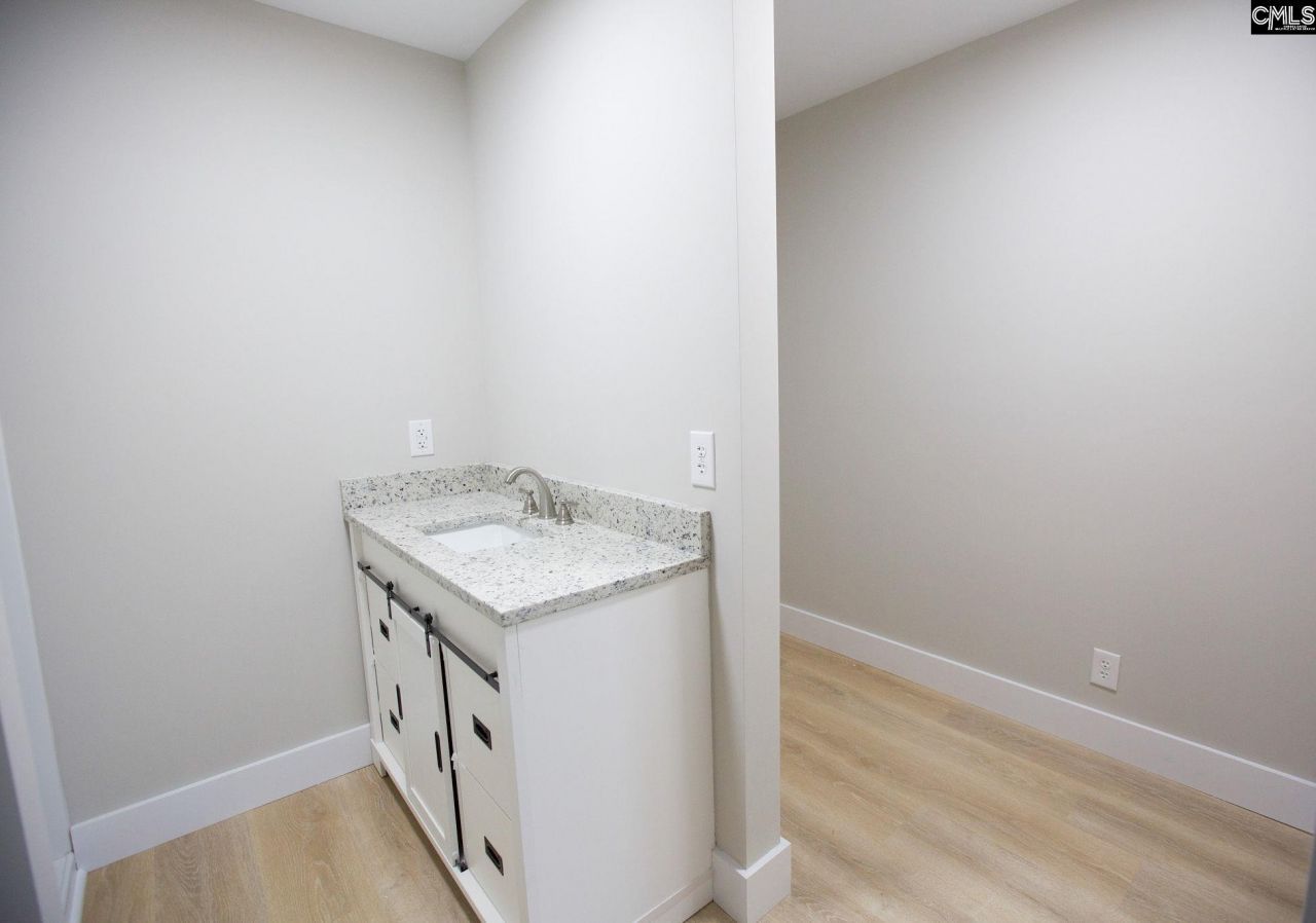 213 Pineview Drive Photo 49