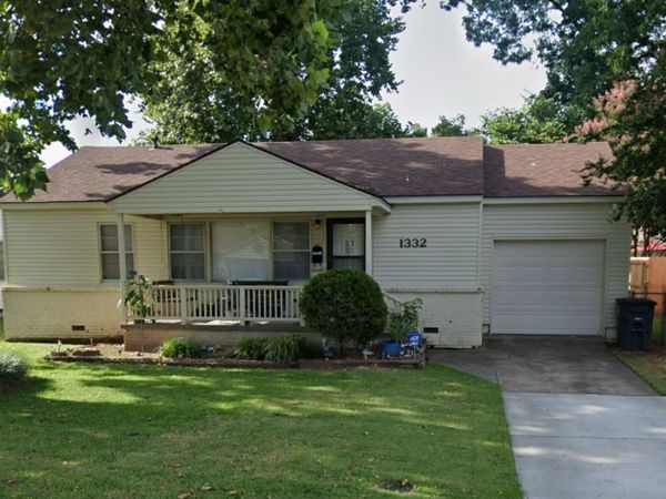1332 E 45th Place, Tulsa, OK 74105