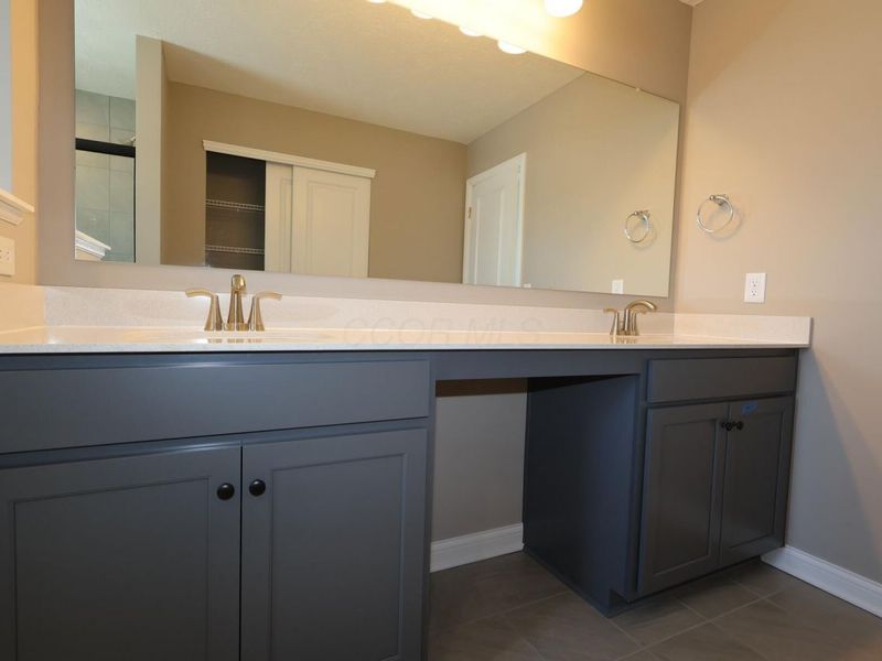 305 Olympic Loop, Commercial Point, OH 43116 Photo 14