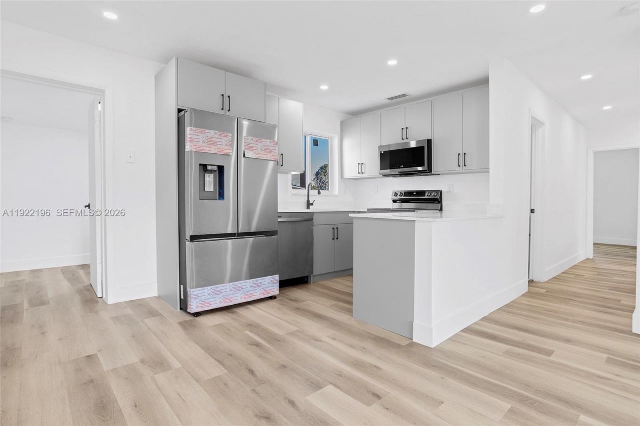 6117 NW 27th St, Unit 1, Margate, FL 33063 Photo