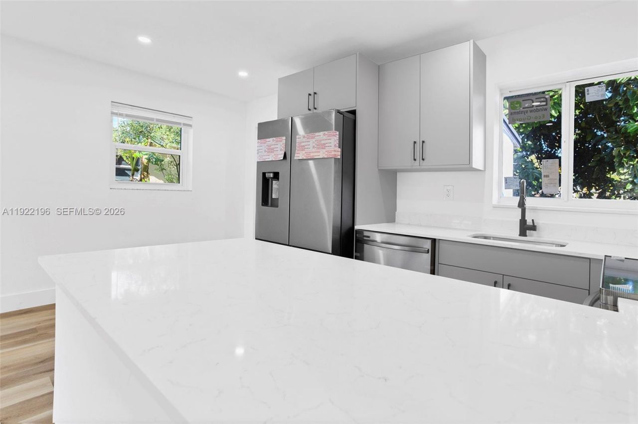 6117 NW 27th St, Unit 1, Margate, FL 33063 Photo