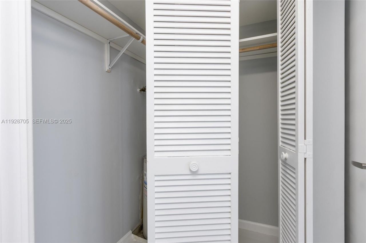 3090 N Course Dr, Unit 609, Pompano Beach, FL 33069 Photo