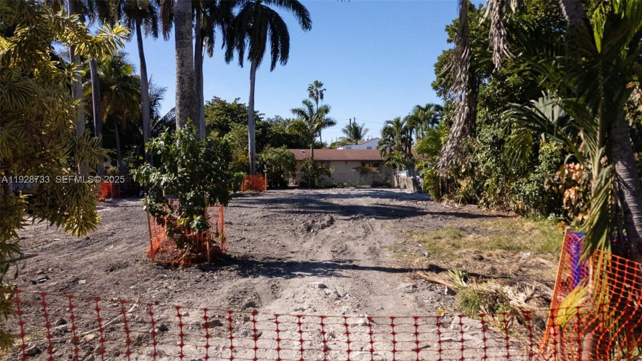 848 NW 18th Ave, Miami, FL 33125 Photo