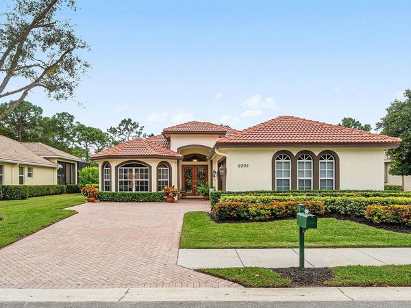 9305 Briarcliff Trace, Port St. Lucie, FL 34986