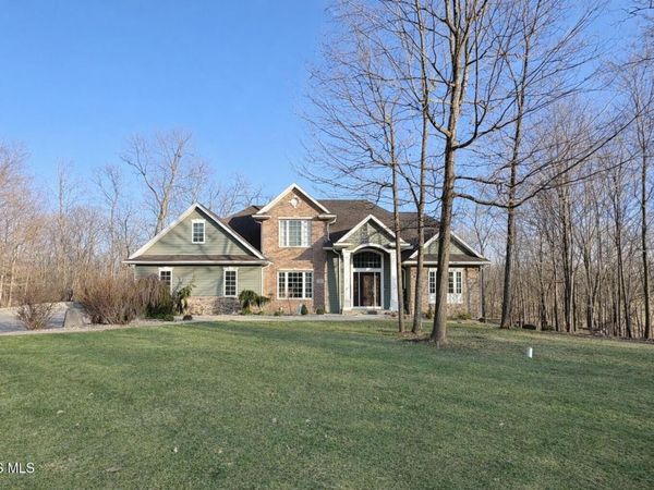125 Turnberry Drive, Bryan, OH 43506
