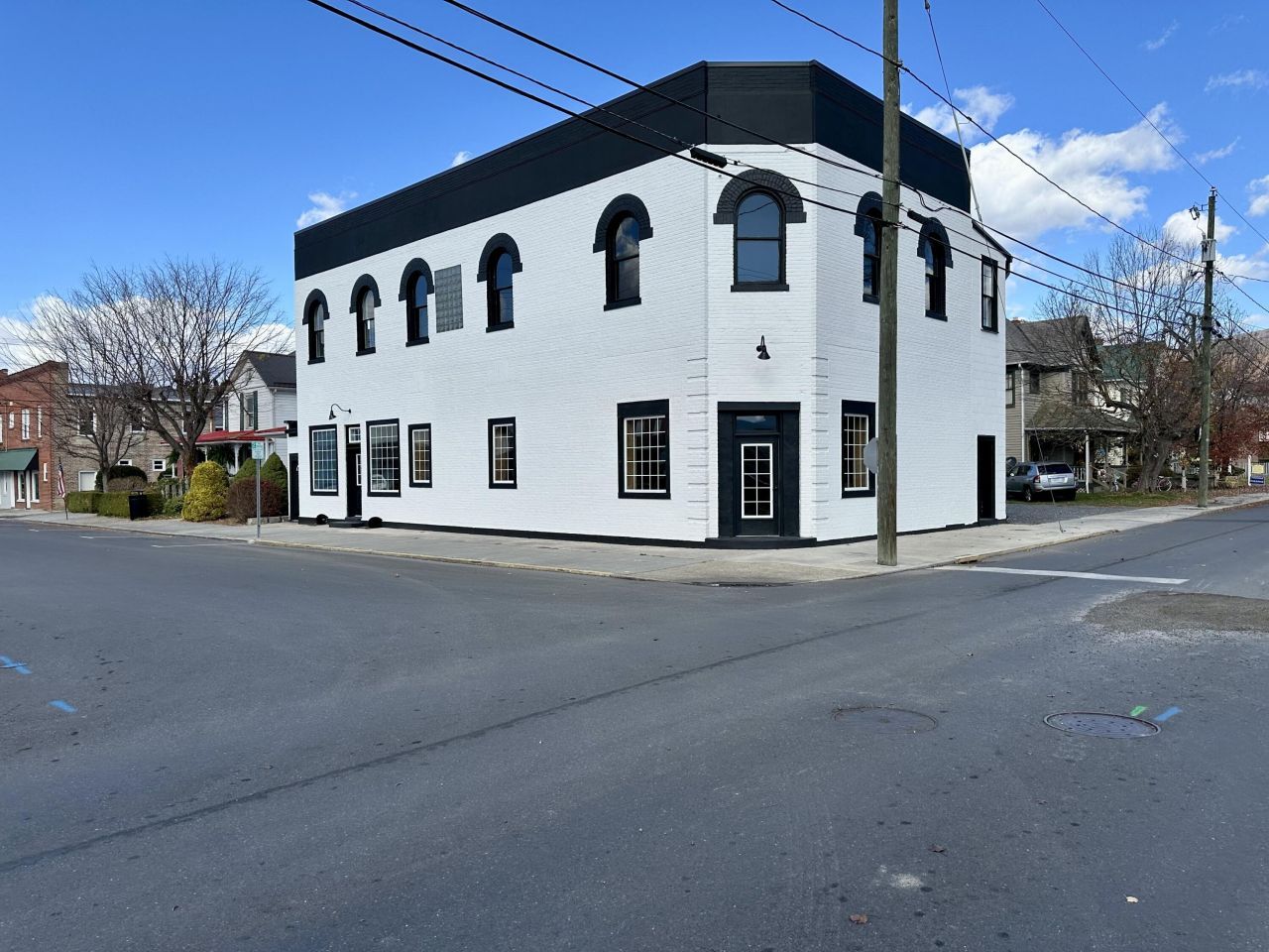 N Court Ave, Covington, VA 24426