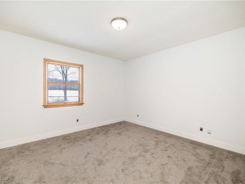 6498 Stoddard Hayes Road, Farmdale, OH 44417 Photo 25