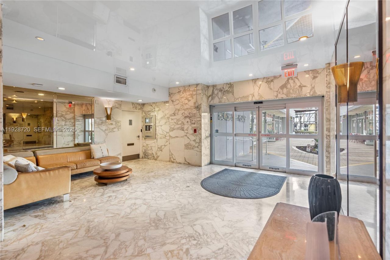 7135 Collins Ave, Unit 613, Miami Beach, FL 33141 Photo