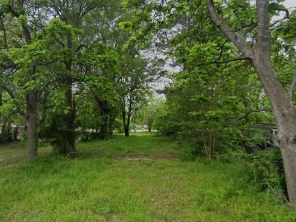 606 S 7th Avenue, Paragould, AR 72450
