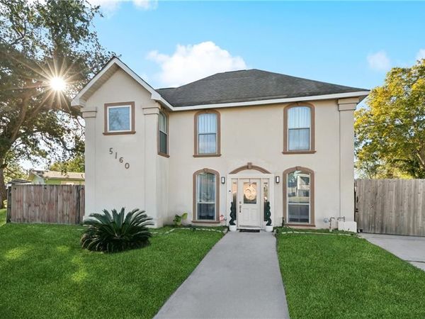 5160 METROPOLITAN Drive, New Orleans, LA 70126