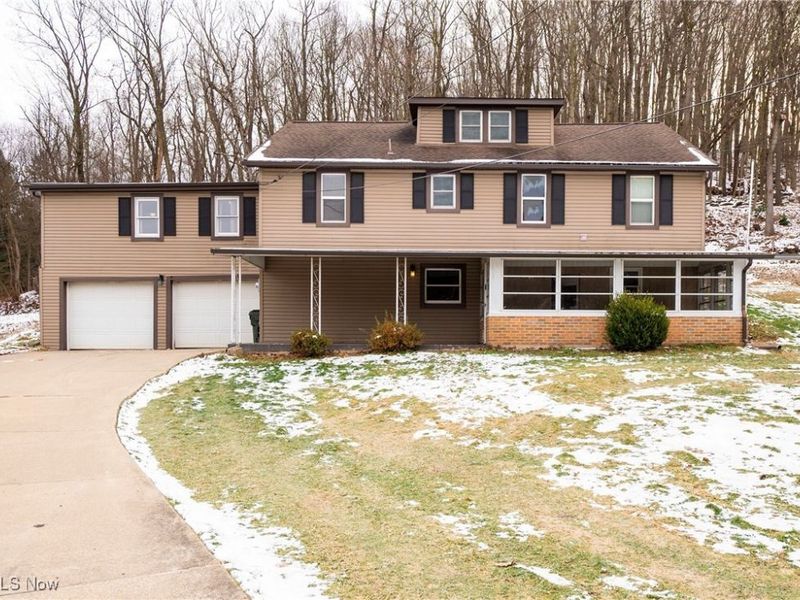 1549 Ridge Road NE, New Philadelphia, OH 44663 Photo 1