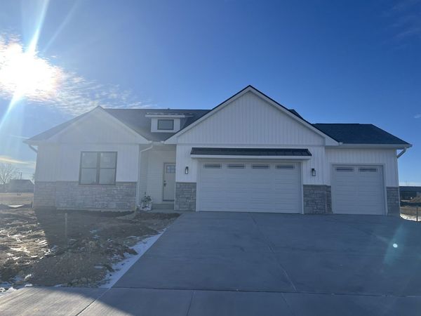 6883 AUDREE Lane, LOVES PARK, IL 61111