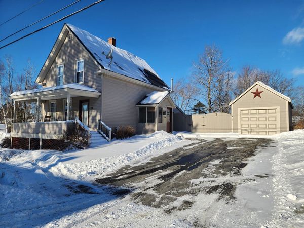 18 Washington Street, Greenville, ME 04441