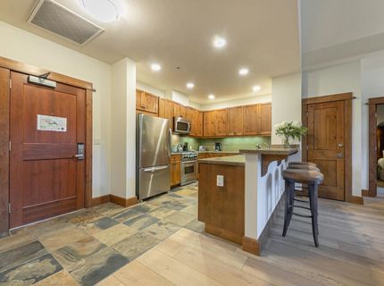 4001 Northstar Drive, Truckee, CA 96161 Photo