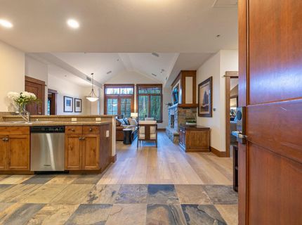 4001 Northstar Drive, Truckee, CA 96161 Photo