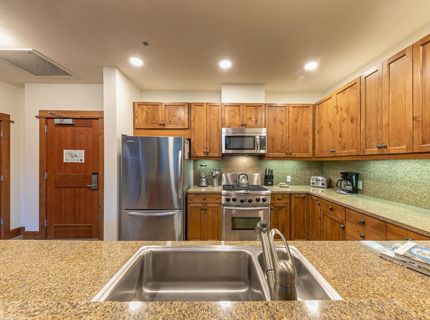 4001 Northstar Drive, Truckee, CA 96161 Photo