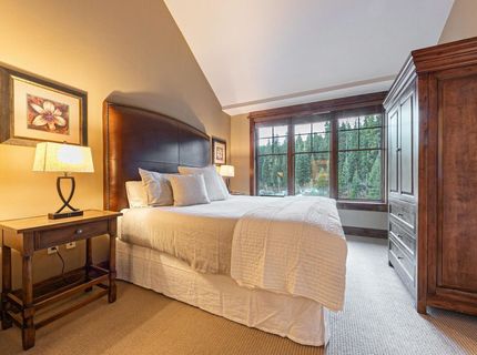 4001 Northstar Drive, Truckee, CA 96161 Photo