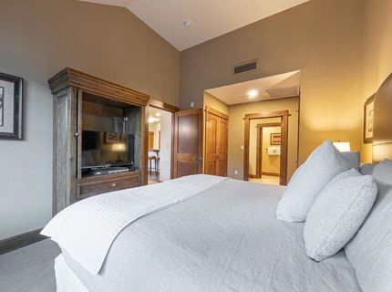 4001 Northstar Drive, Truckee, CA 96161 Photo