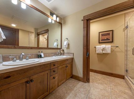 4001 Northstar Drive, Truckee, CA 96161 Photo