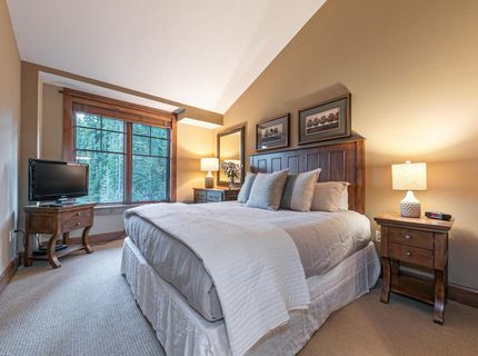 4001 Northstar Drive, Truckee, CA 96161 Photo