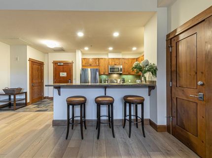 4001 Northstar Drive, Truckee, CA 96161 Photo