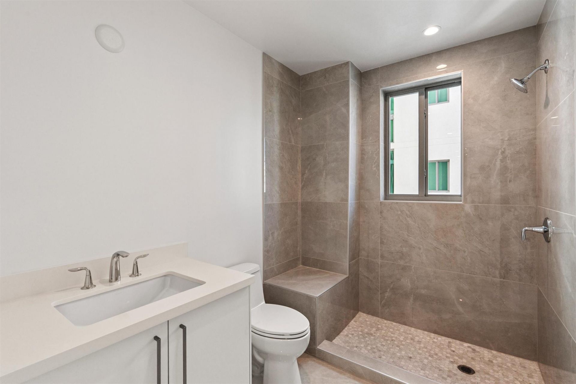 485 E Royal Palm Road, Unit 604, Boca Raton, FL 33432 Photo