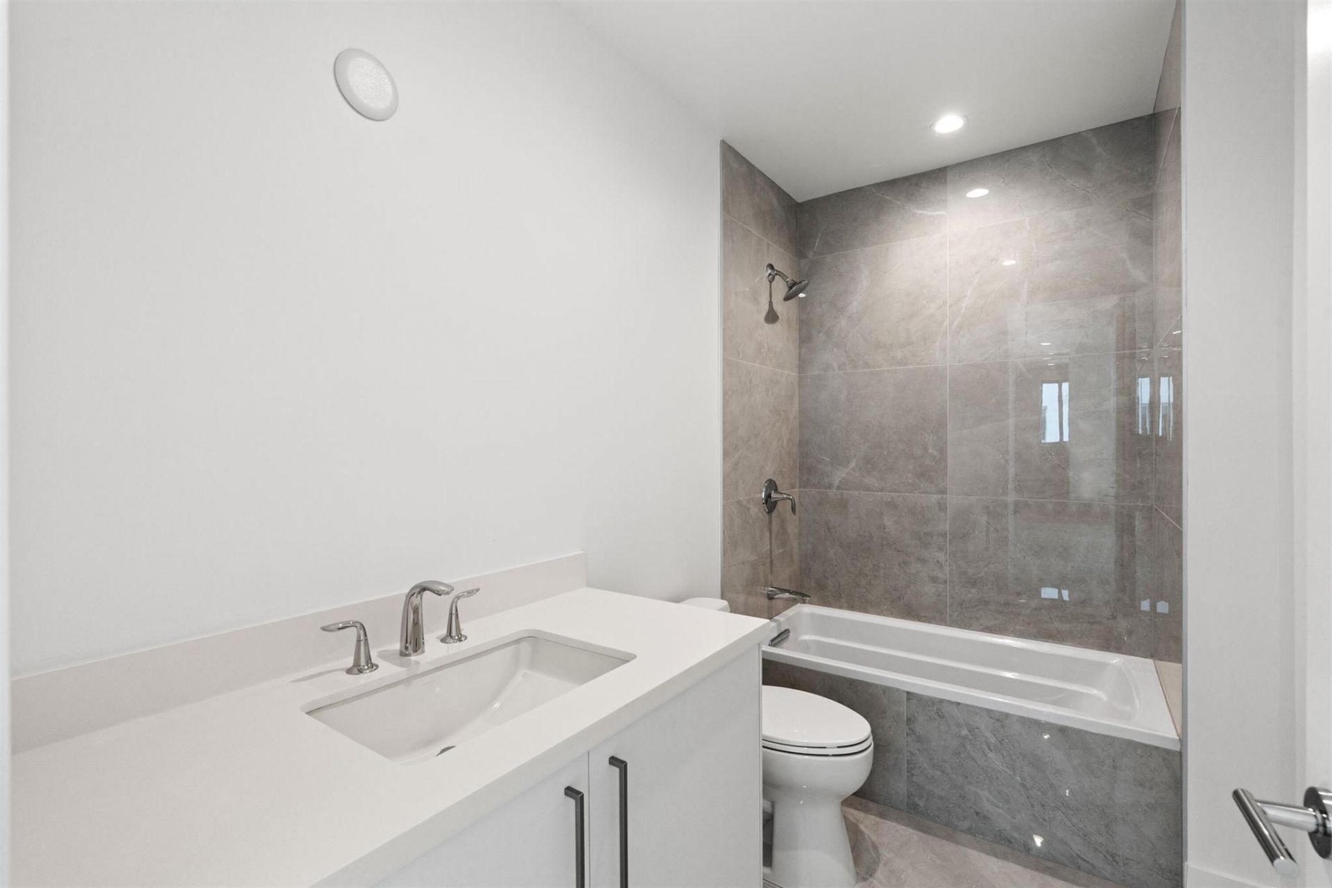 485 E Royal Palm Road, Unit 604, Boca Raton, FL 33432 Photo