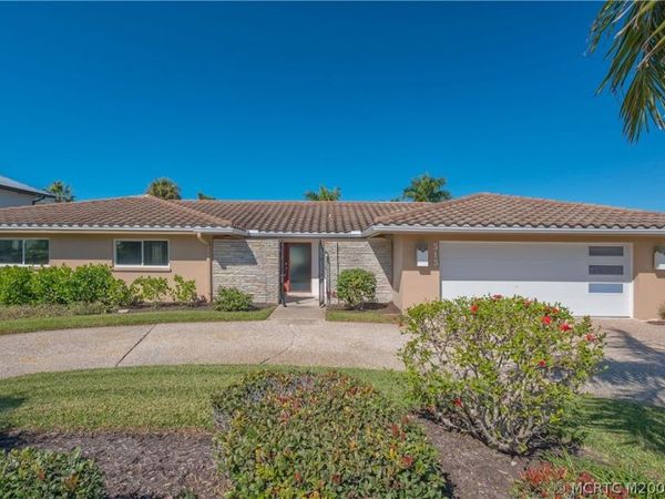 513 Gunwale Lane, Longboat Key, FL 34228