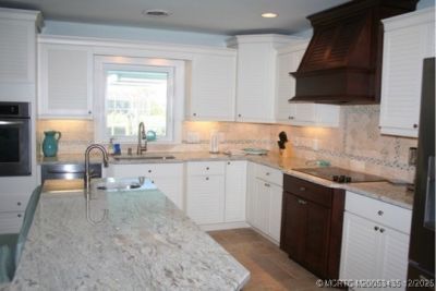 513 Gunwale Lane, Longboat Key, FL 34228 Photo