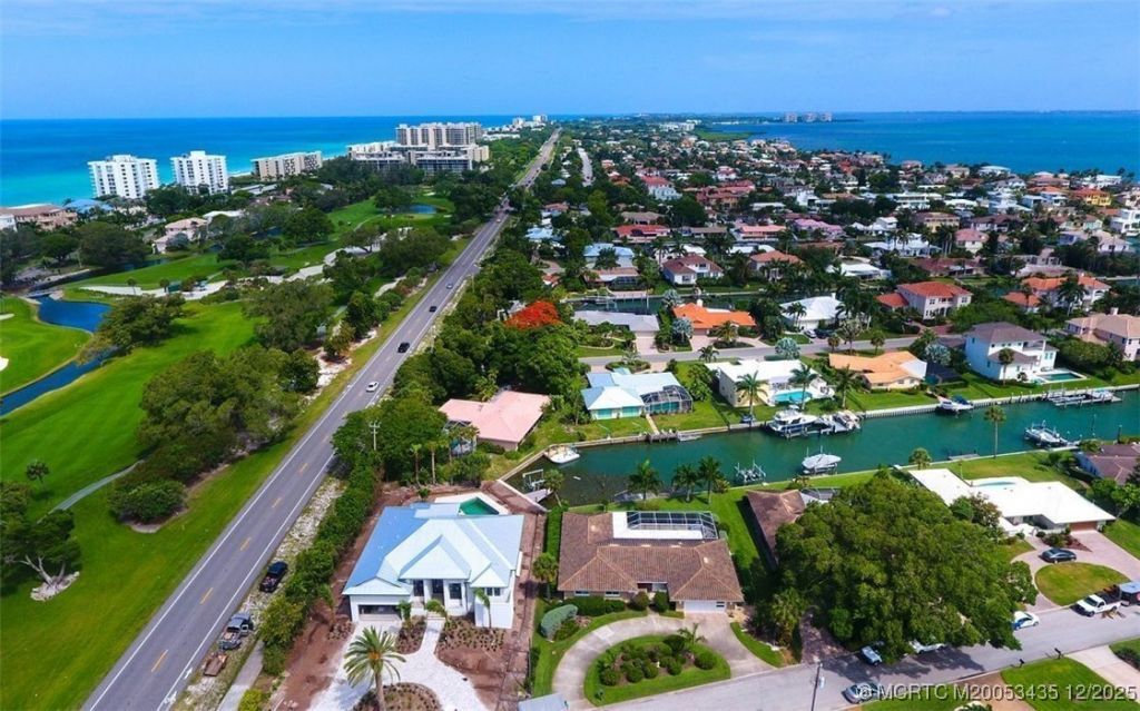 513 Gunwale Lane, Longboat Key, FL 34228 Photo