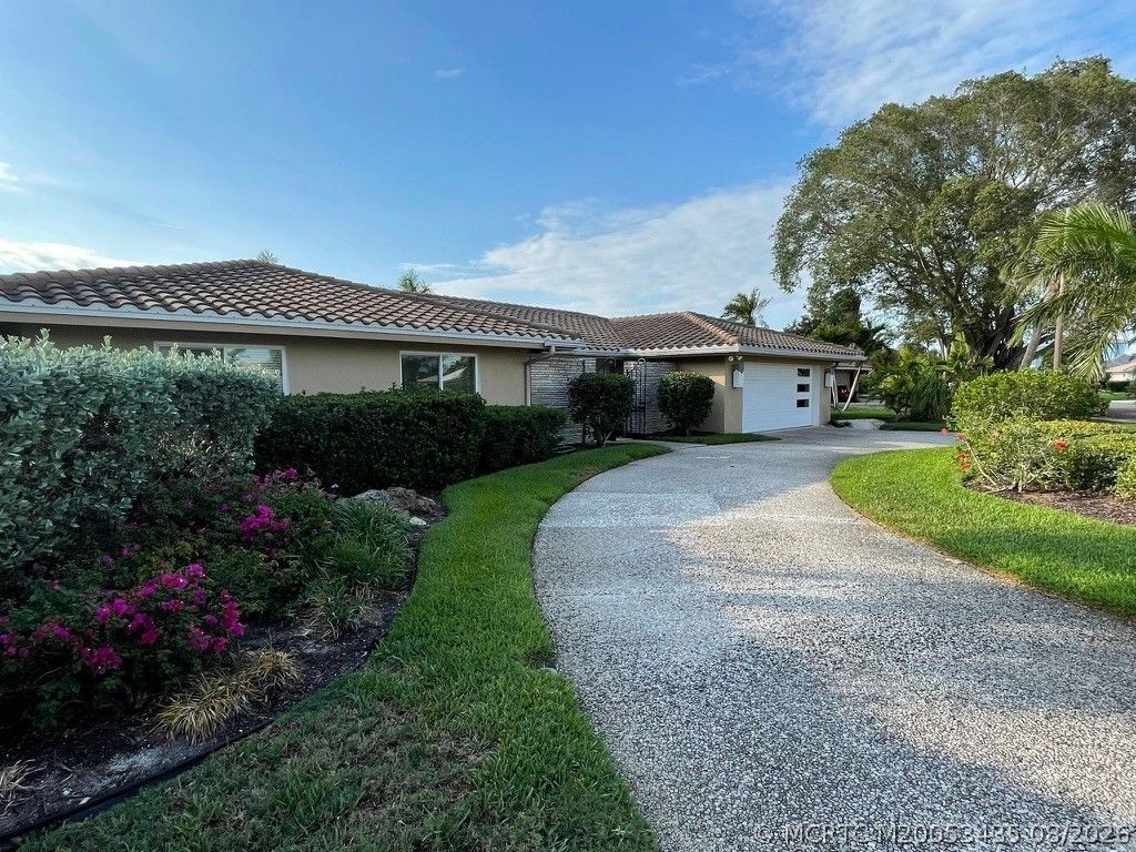 513 Gunwale Lane, Longboat Key, FL 34228 Photo