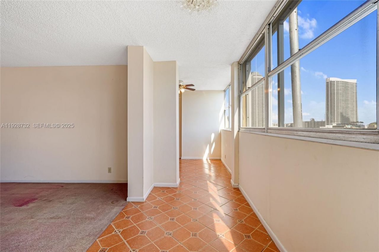 100 Golden Isles Dr, Unit PH 6, Hallandale Beach, FL 33009 Photo