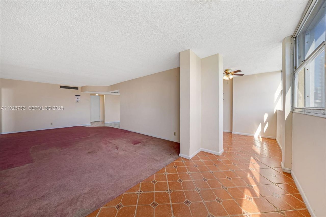 100 Golden Isles Dr, Unit PH 6, Hallandale Beach, FL 33009 Photo