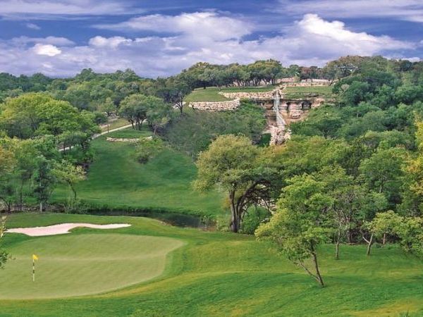 6140 Montrose Street , Cleburne, TX 76033