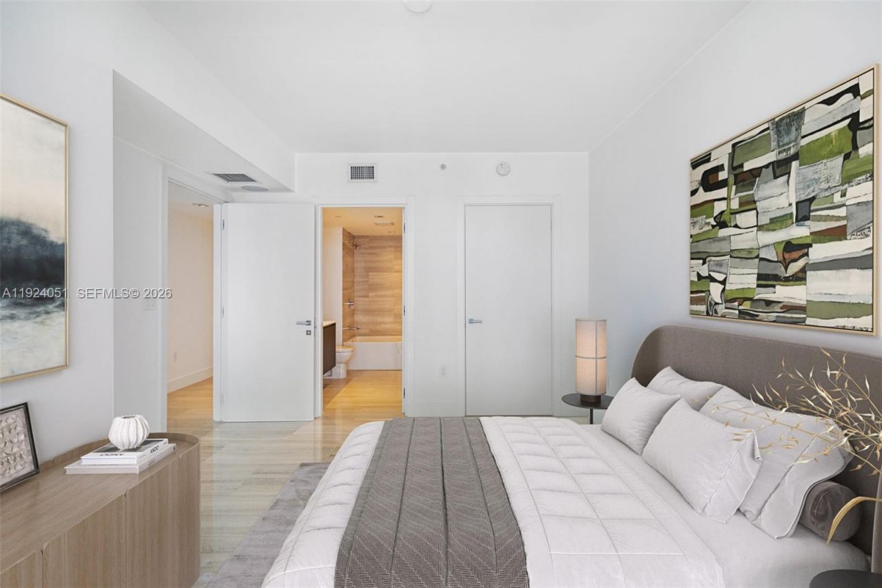 1451 Brickell Ave, Unit 2003, Miami, FL 33131 Photo