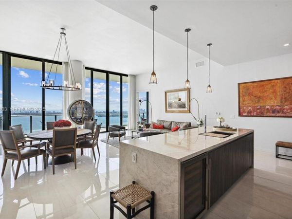 480 NE 31st St, Unit PH5303, Miami, FL 33137