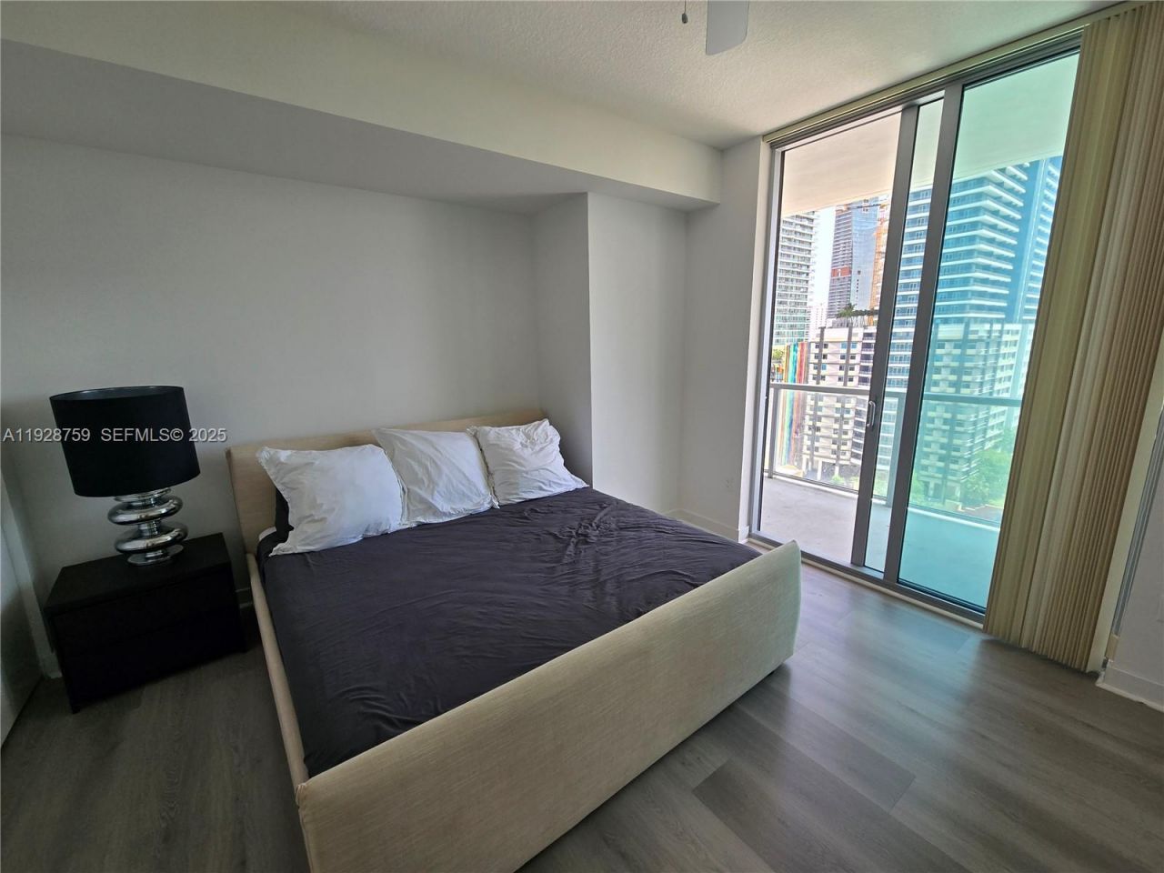 79 SW 12th St, Unit 1701-S, Miami, FL 33130 Photo