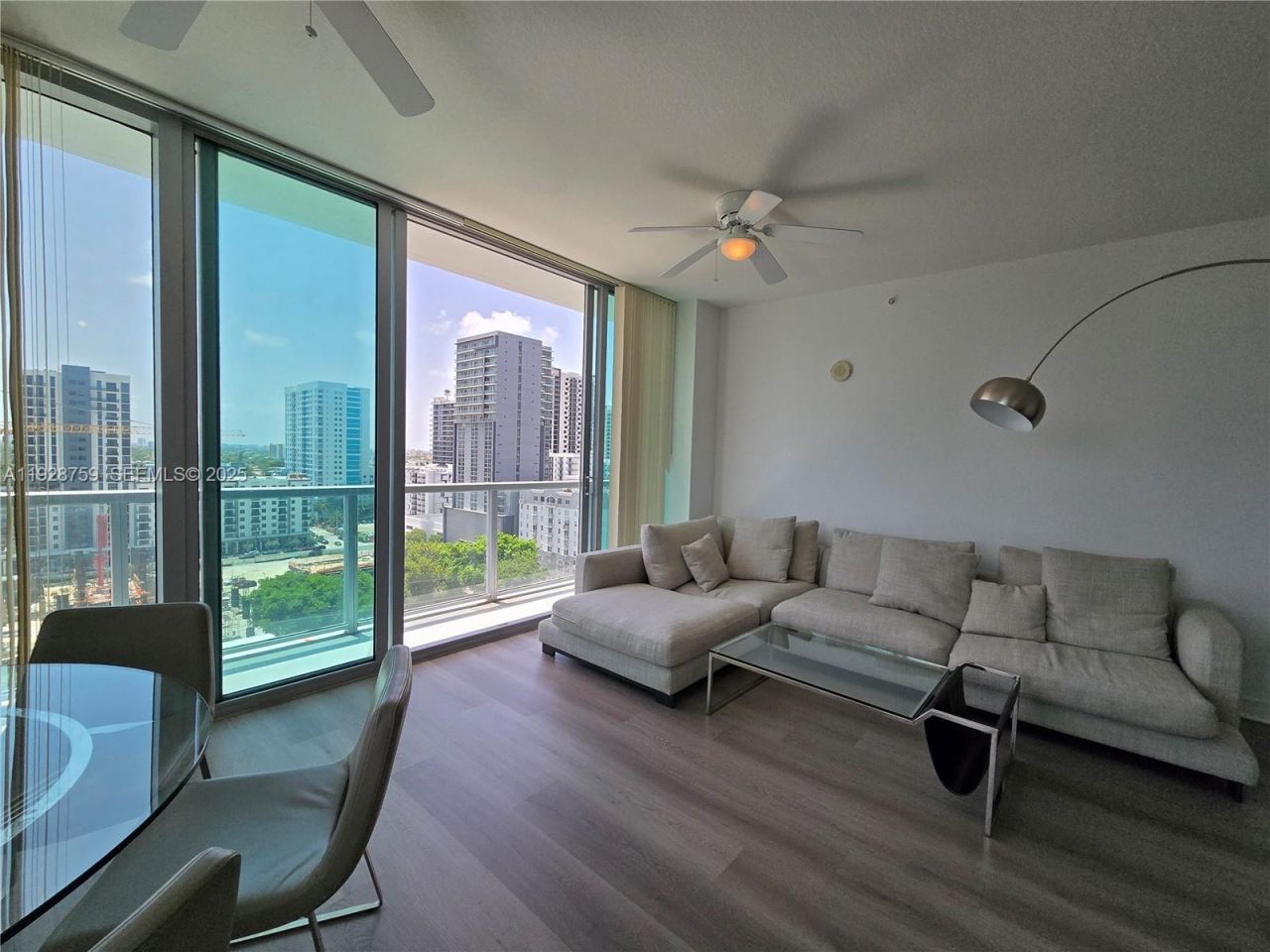 79 SW 12th St, Unit 1701-S, Miami, FL 33130 Photo