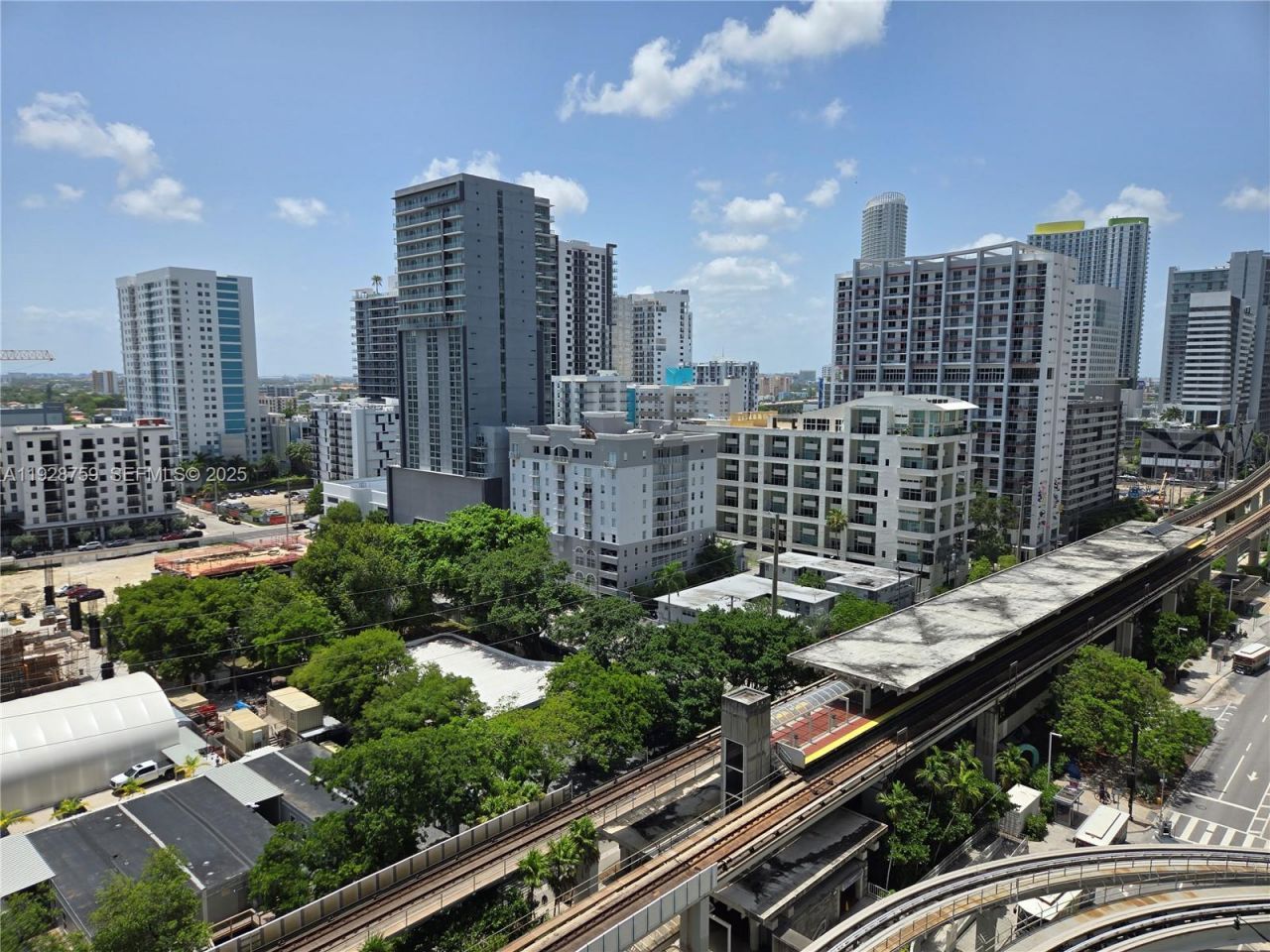 79 SW 12th St, Unit 1701-S, Miami, FL 33130 Photo