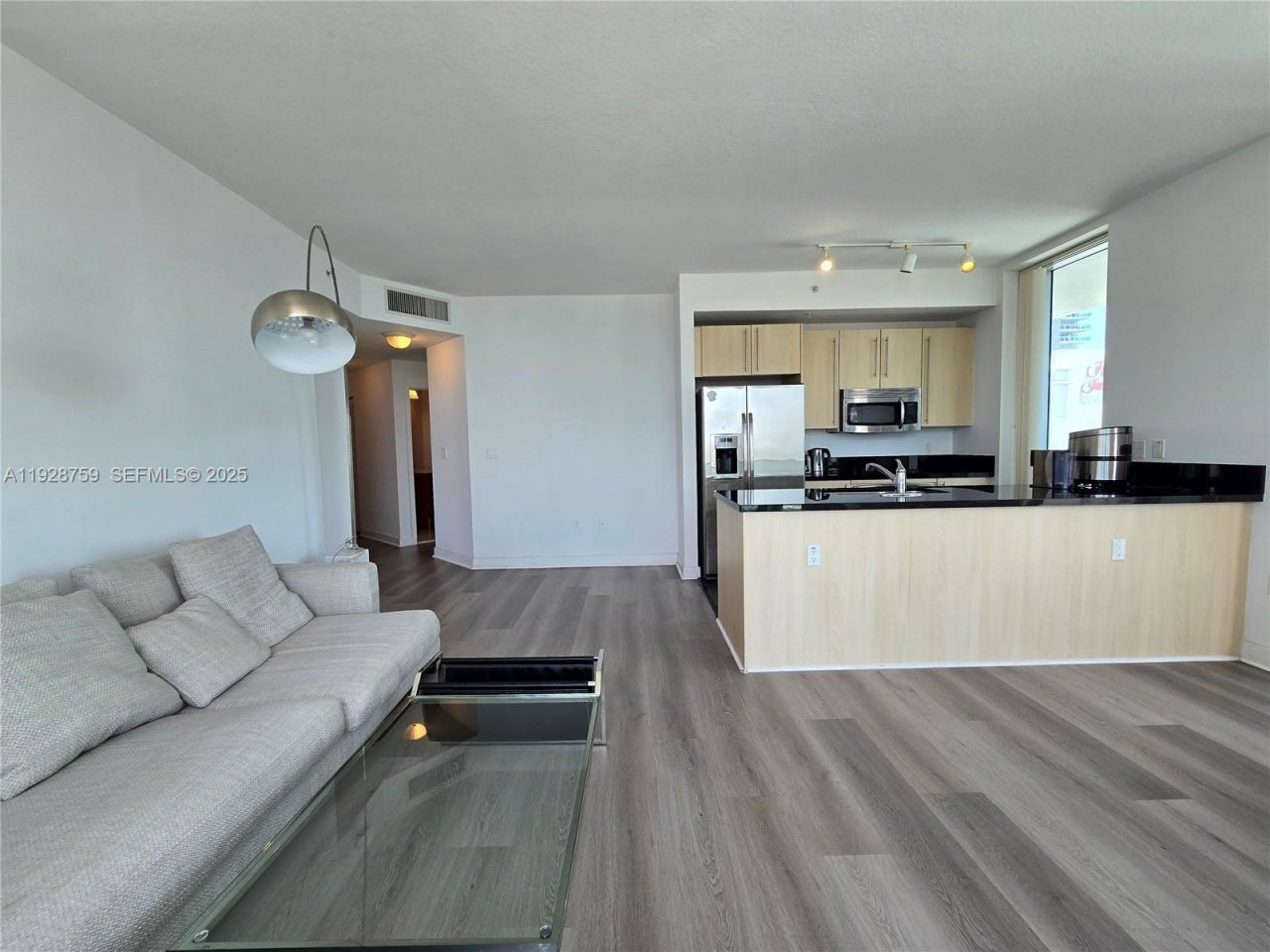 79 SW 12th St, Unit 1701-S, Miami, FL 33130 Photo