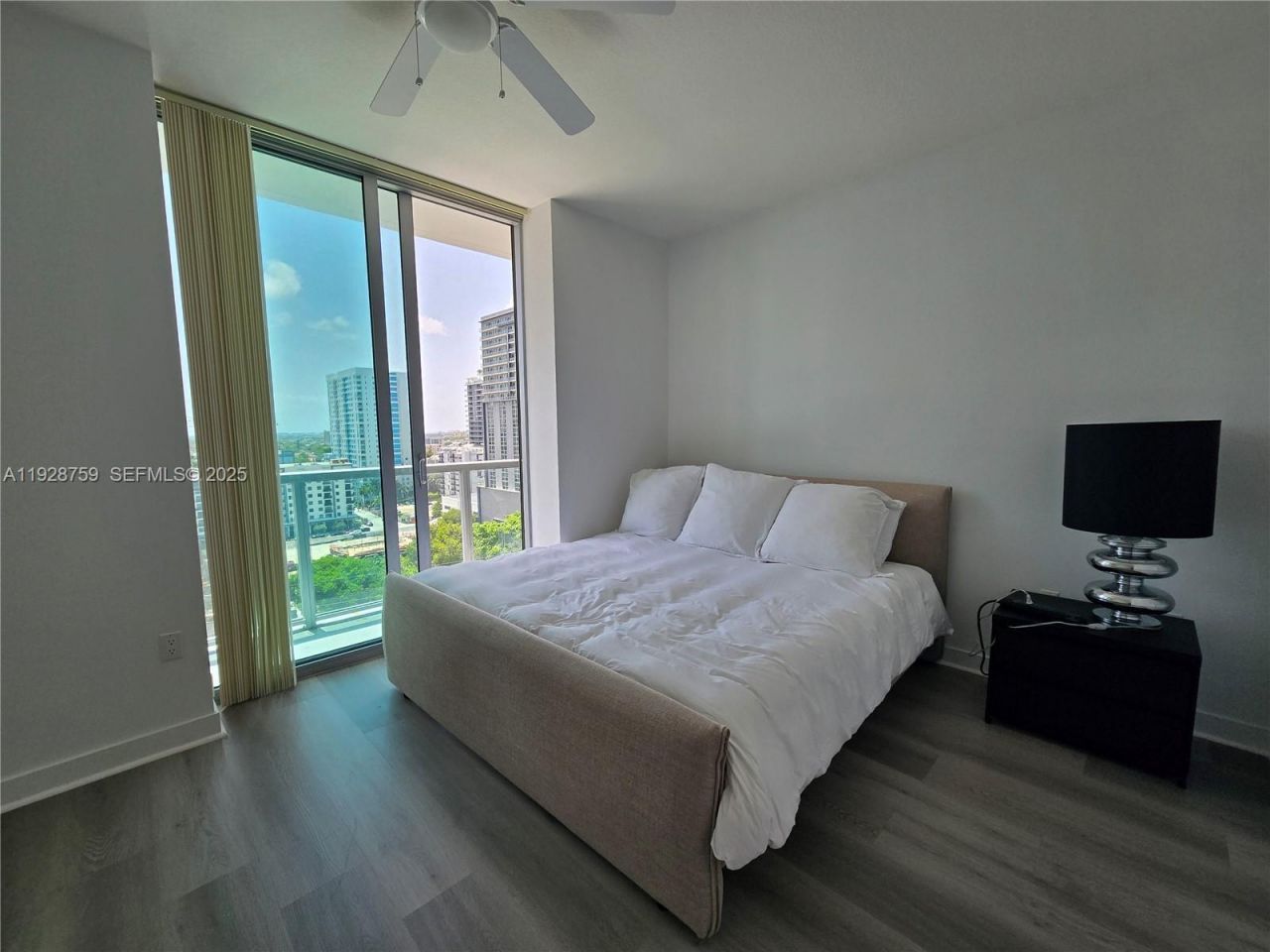 79 SW 12th St, Unit 1701-S, Miami, FL 33130 Photo