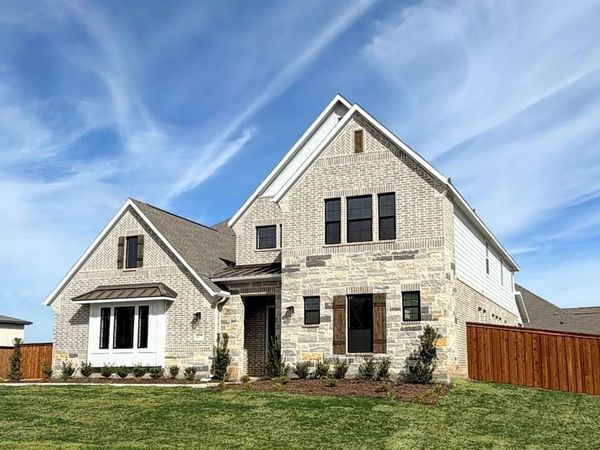 817 Headwaters Drive, Haslet, TX 76052