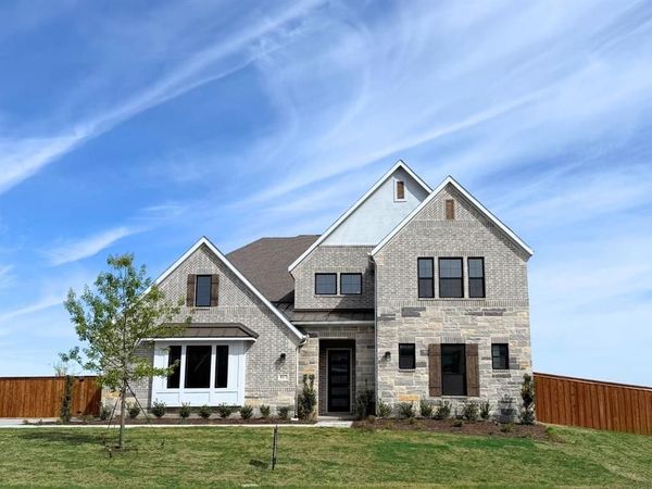 817 Headwaters Drive, Haslet, TX 76052