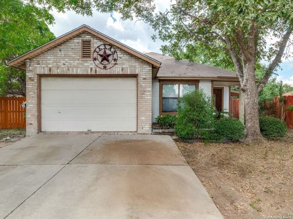 11335 Tabletop Ln, San Antonio, TX 78245