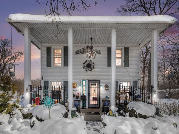 11175 E Shore Drive, Delton, MI 49046